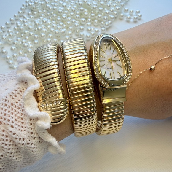 Anthropologie Accessories - Serpenti Watch Gold and Silver Watch with Bracelet Set